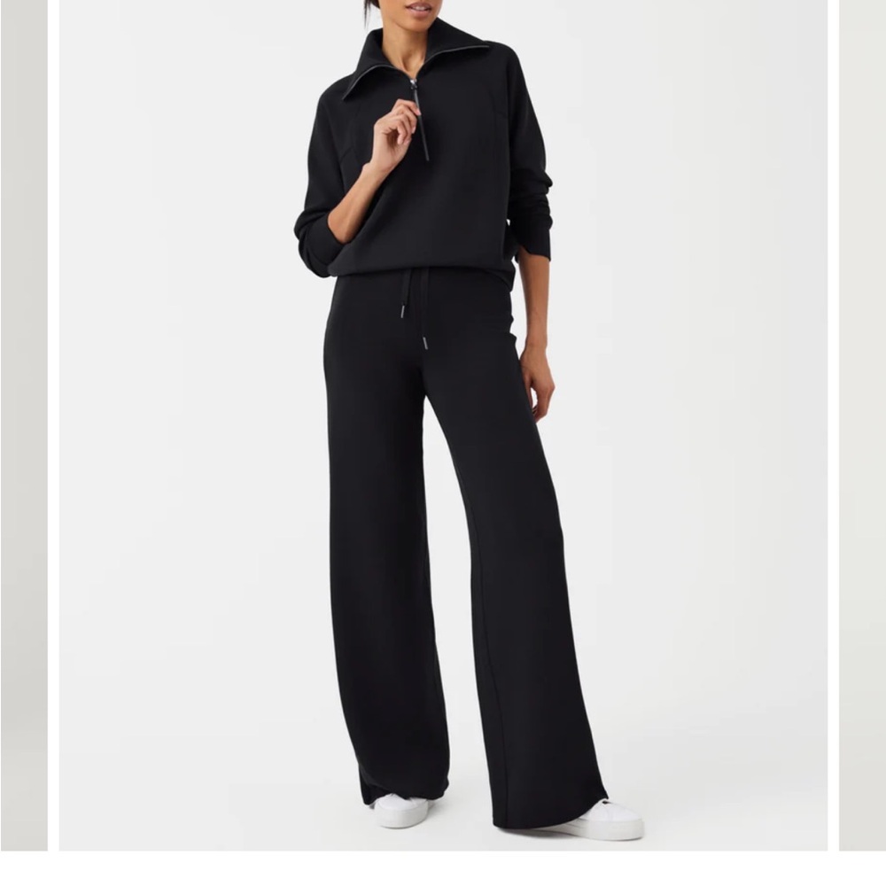 SPANX® AirEssentials
Wide Leg Pant SMALL TALL